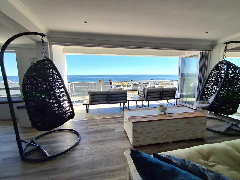 4 Bedroom Property for Sale in Da Gama Bay Western Cape